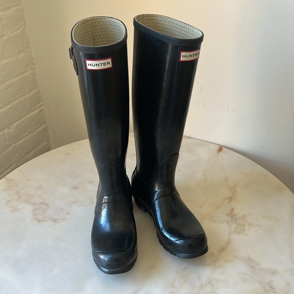 Hunter’s Original Tall Rain Boots - Picture 5 of 11